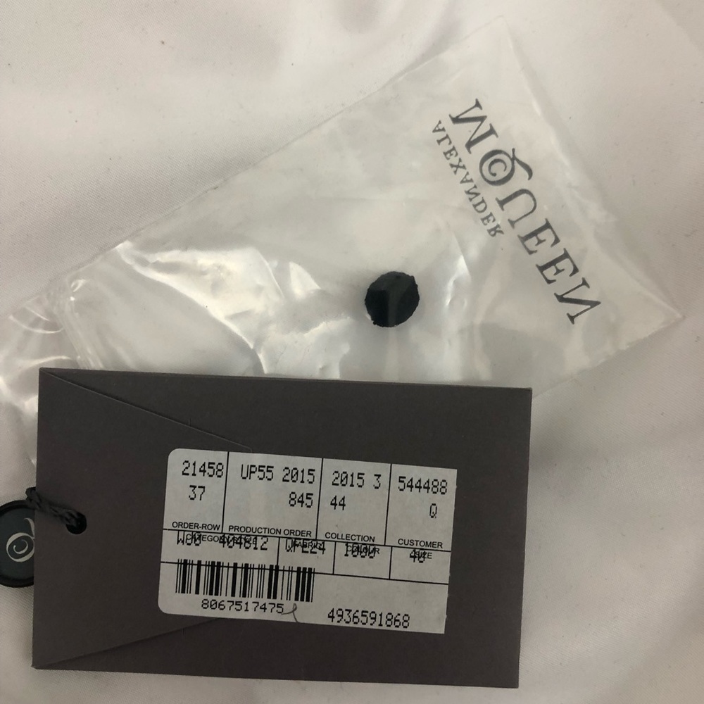 Alexander McQueen Chantilly Lace Ruffle Blouse - Picture 8 of 8